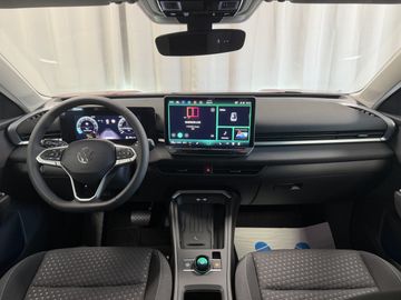 Volkswagen T-Roc - 12