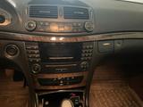 Mercedes-Benz E 200 KOMPRESSOR AVANTGARDE  - Mercedes-Benz E 200: Kompressor Avantgarde