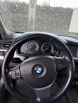 BMW 523i F10 - BMW 523: F10 523i