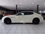 Maserati Ghibli 3.0 V6 *H&K*MMRY*BREMBO*FACELIFT*CAM*21Z* - Maserati Gebrauchtwagen von 2021