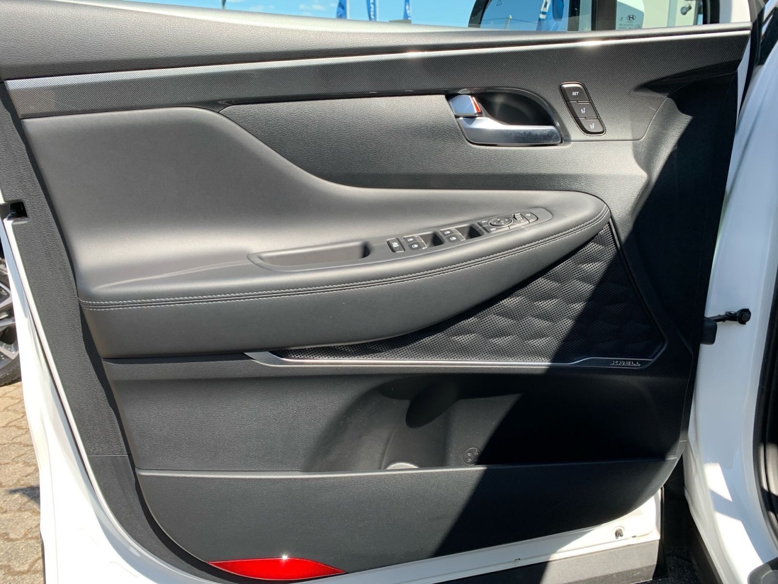 Fahrzeugabbildung Hyundai SANTA Fe 1.6 T-GDI Prime Hybrid SEVEN Pan.Dach
