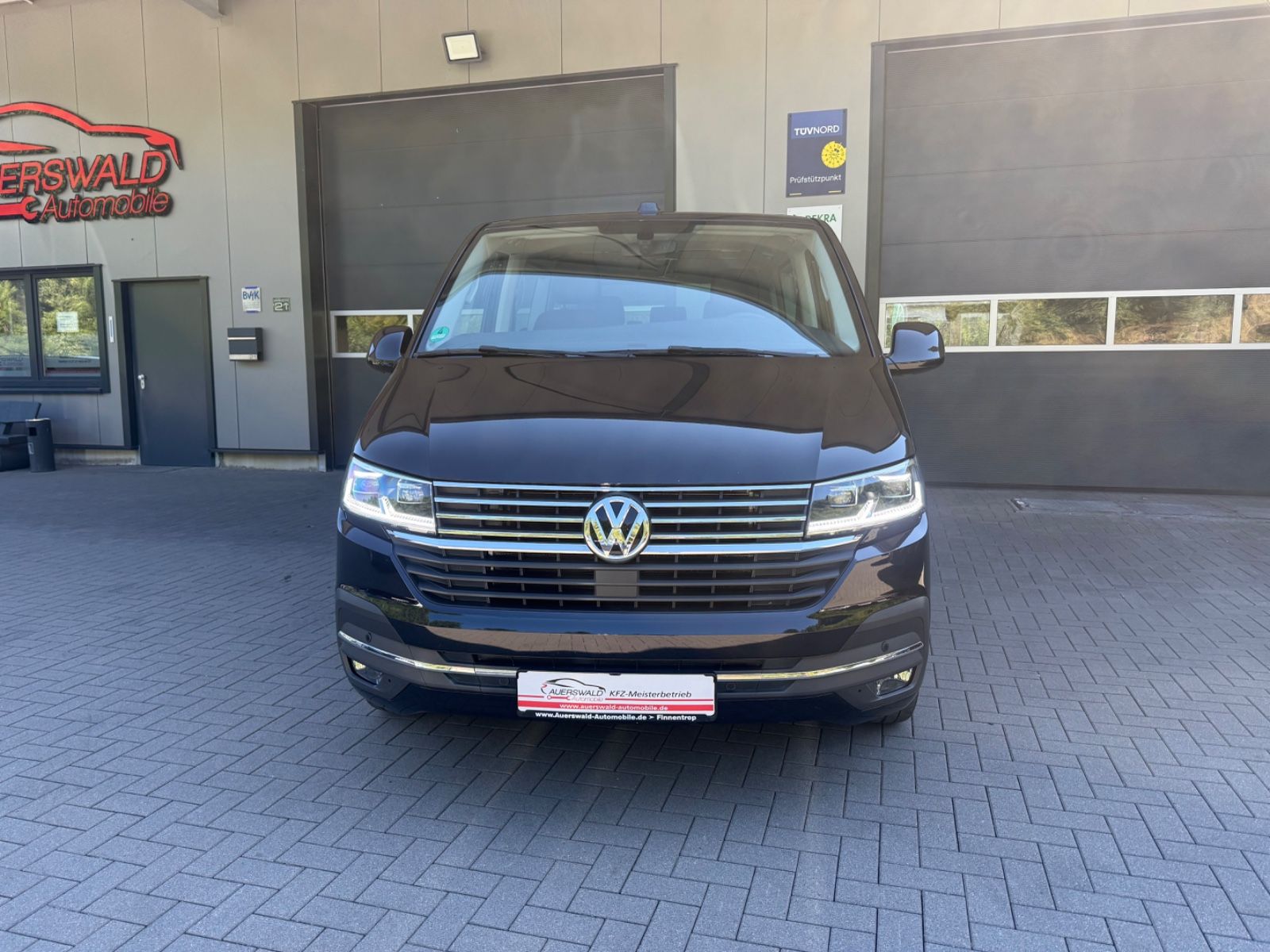 Volkswagen T6.1 Multivan FWD Highline DSG LED App AHK foto 2