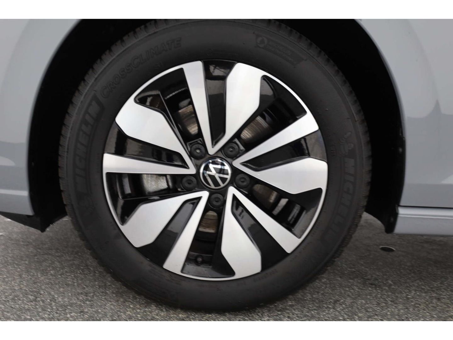 Volkswagen Golf - Bild 9