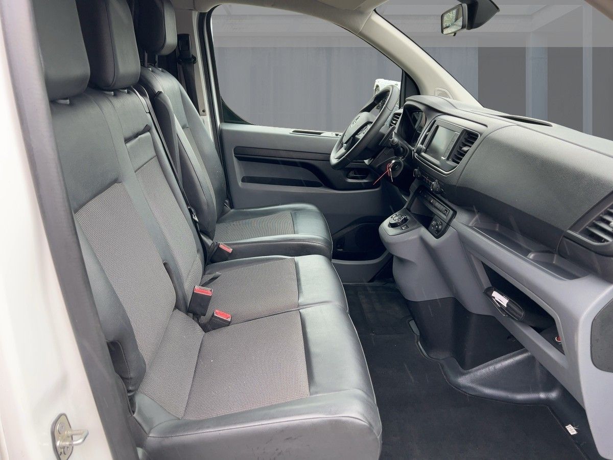 Opel Vivaro - Bild 8