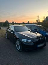 BMW 530d F10 - BMW 530: 530d F10