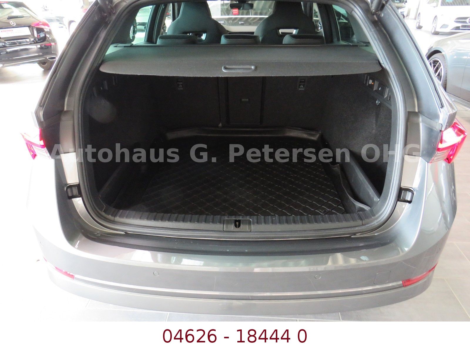 Fahrzeugabbildung SKODA Octavia Combi*AHK*Navi*Kamera*Automatik*