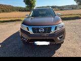 Nissan Navara NP300 Tekna - Nissan Navara mit Diesel-Antrieb