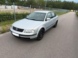 Volkswagen Passat Automatik mit TÜV bis 06... - VW Passat Variant von 1998