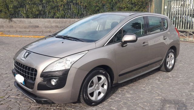 Peugeot 3008 1.6 HDi 110CV cambio robotizzato Te