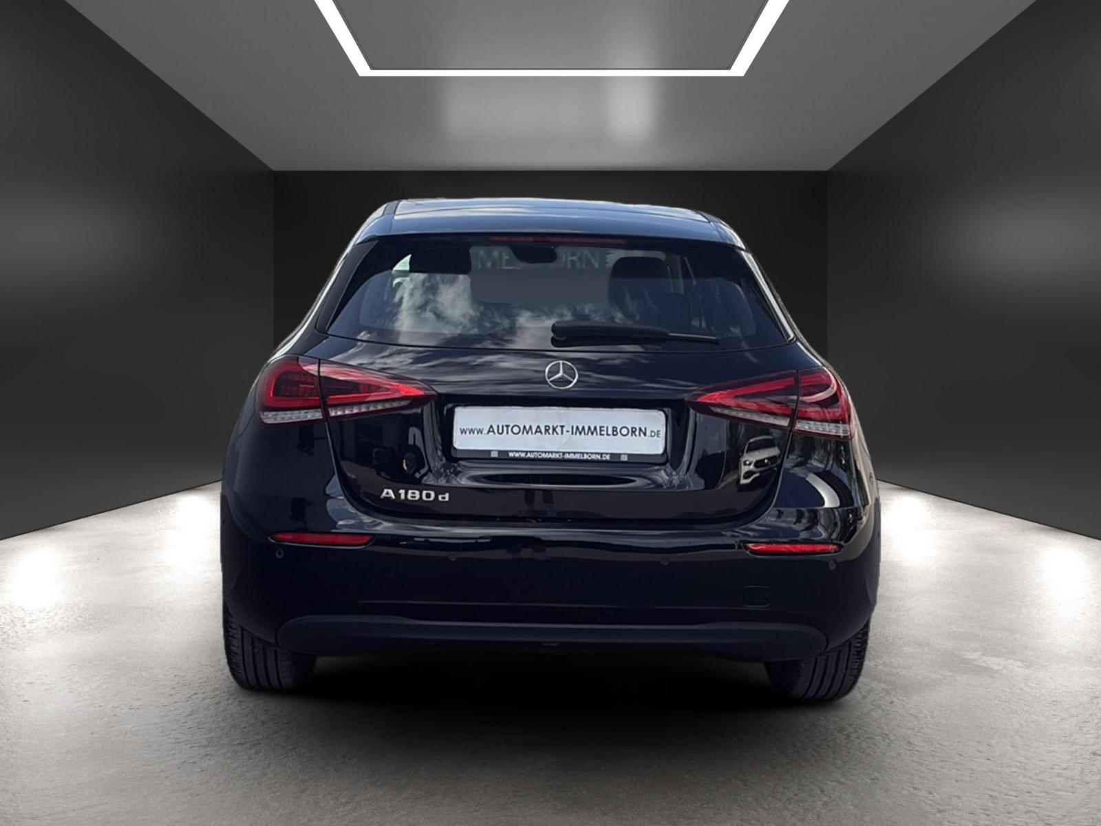 Mercedes-Benz A-Class d Kamera*LED*Navi*DAB*MBUX*TeilLeder*1Hand, миниатюра 10