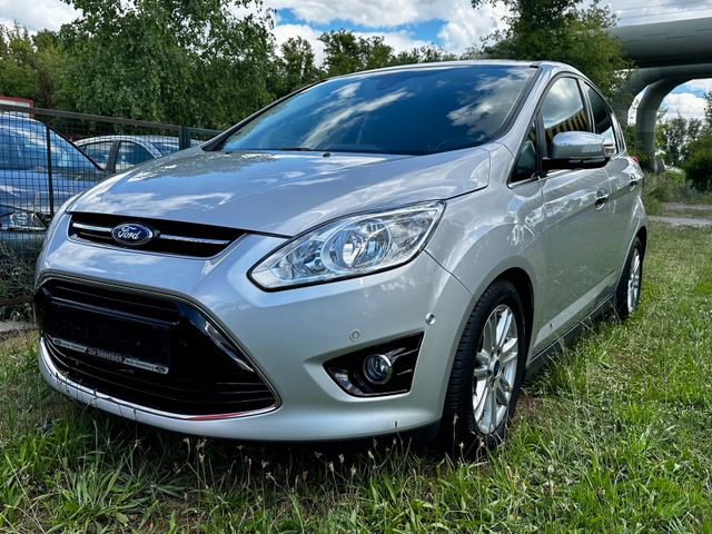 Ford C-MAX Titanium+Navi+Kamara+Parkassyst