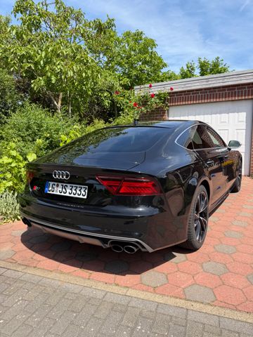 AUDI S7 Sportback 4.0 TFSI quattro V8 450PS