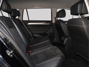 Volkswagen Passat Variant Elegance 1.5 TSI DSG AHK Navi Kam