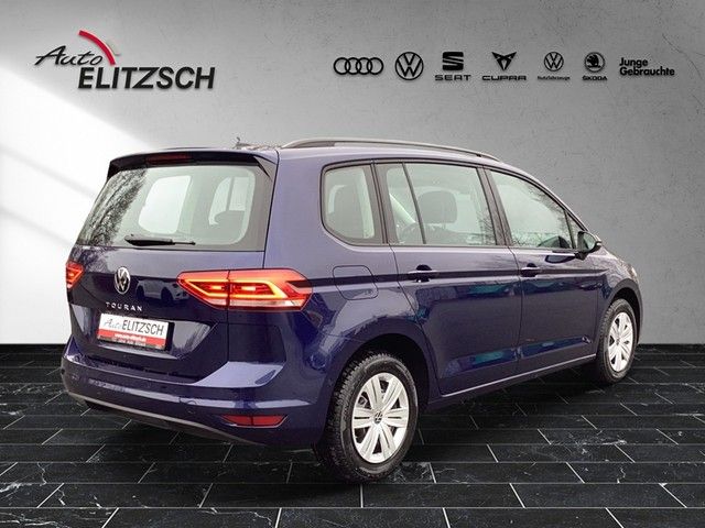 Fahrzeugabbildung Volkswagen Touran Comfortline Navi LED ACC SH AHZV