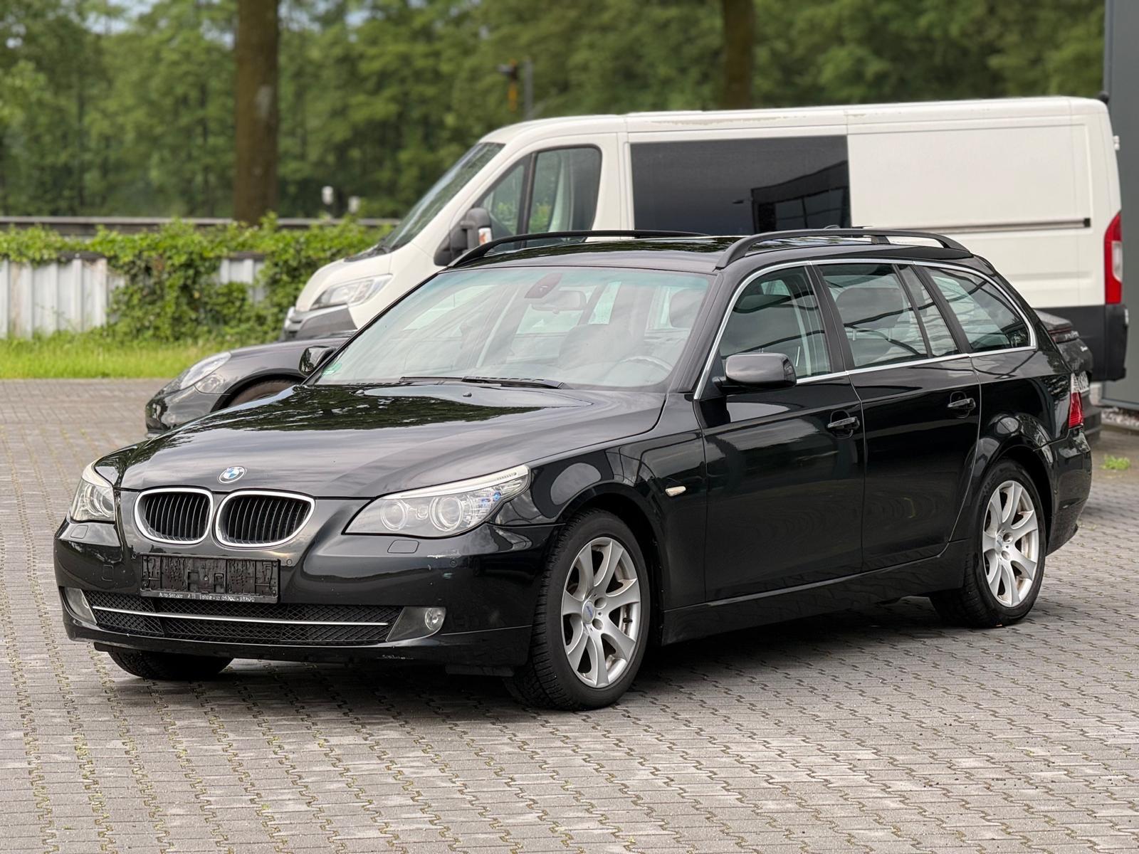 BMW 520 5 Touring 520d BI-Xenon Leder Pano Navi PDC