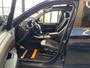 BMW X3 xDrive 30d *PANO*NAVI*SHZ*LEDER*