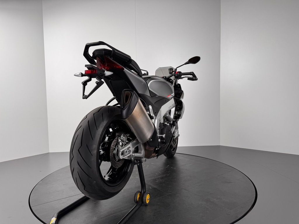 Fahrzeugabbildung Aprilia TUONO V4 *TOP-ZUSTAND *GARANTIE BIS 03.2027