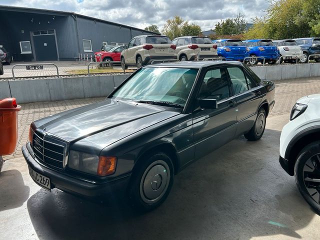 Mercedes-Benz Mercedes Benz 190E W201 1.8