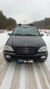Mercedes-Benz ML 270 CDI Allrad Ahk 3.5t 4x4 Navi Leder Klima  - gebrauchte Mercedes-Benz ML-Klasse aus dem Jahr 2004