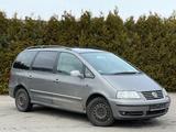 Volkswagen Sharan 2.0TDI-Comfortline-7 Sitze-Klimaaut-AHK - gebrauchte VW Sharan aus dem Jahr 2009