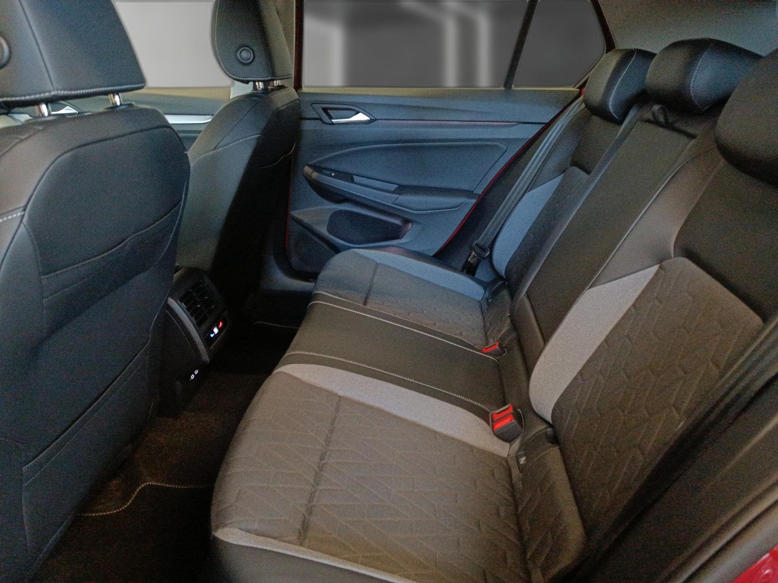 Volkswagen Golf - Bild 18