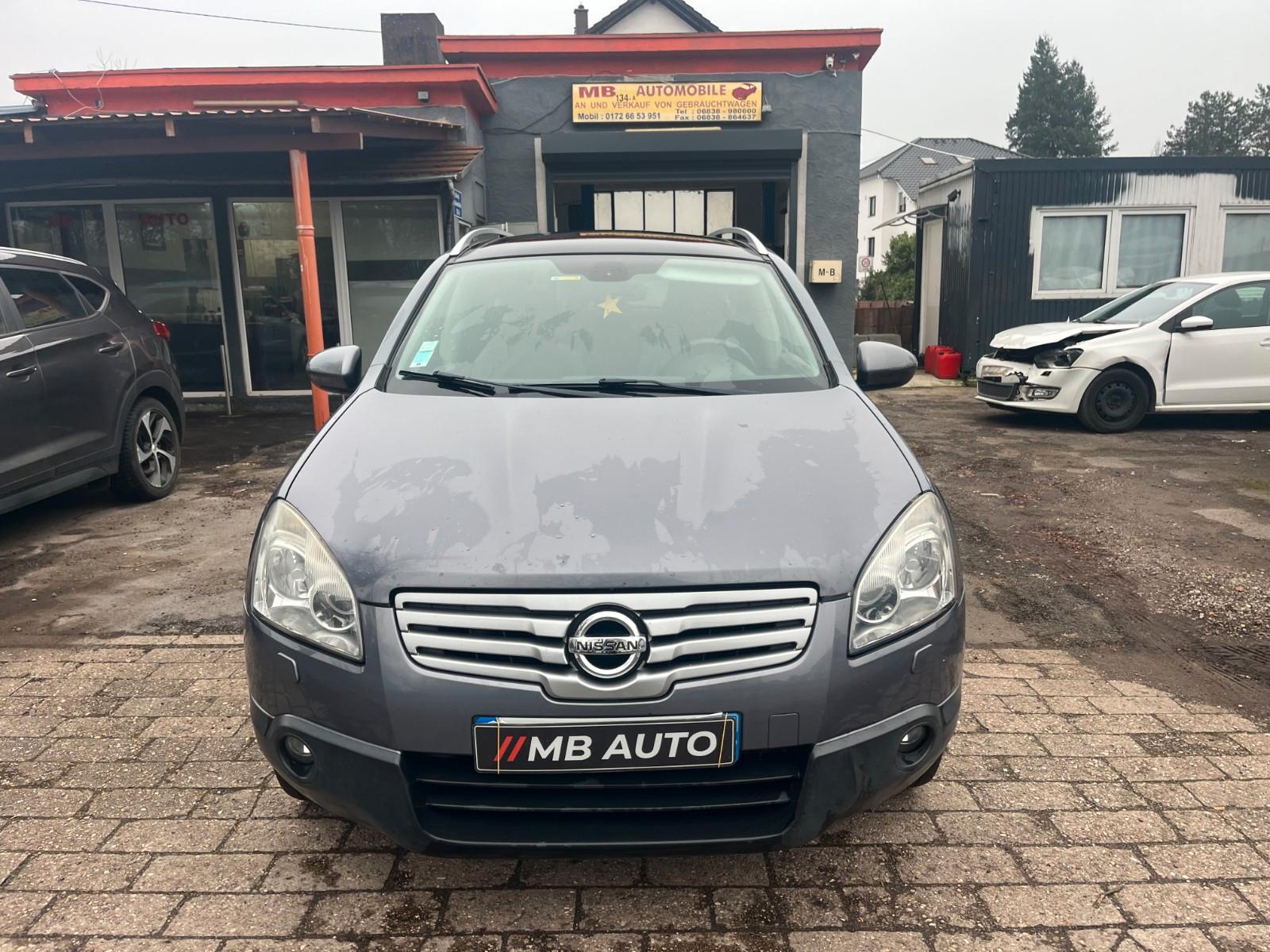Nissan Qashqai+2 2.0 dCi DPF  4x4 PANORAMA LEDEL 7-SITZ