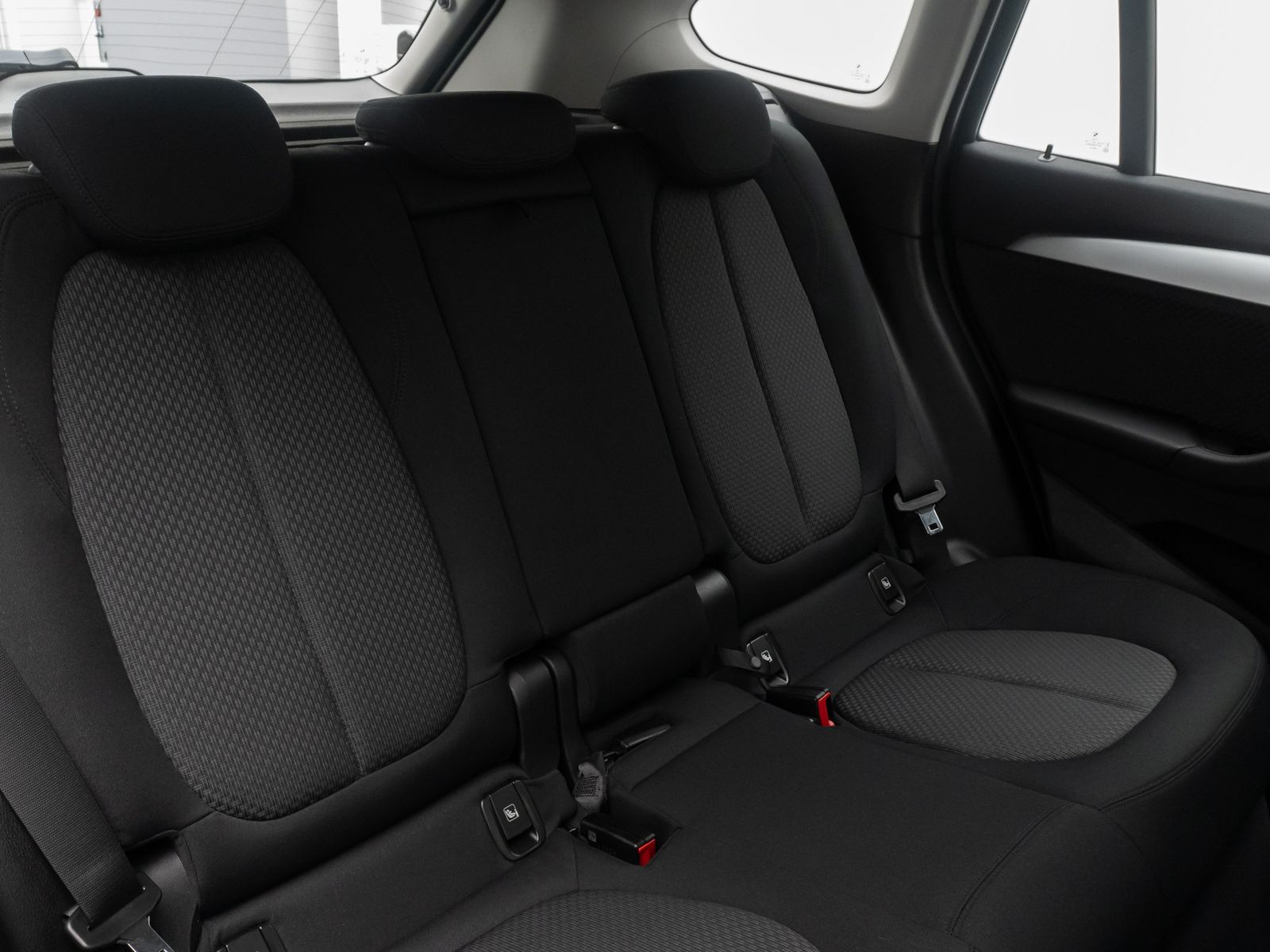 Fahrzeugabbildung BMW X1 xD25e Kamera DAB HiFi AHK Navi Geschwindigreg