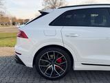Audi Q8 50 TDI -  B&O-KEYL-STHZ-AHK-LUFT-MATRIX-22 - weiße Audi Q8