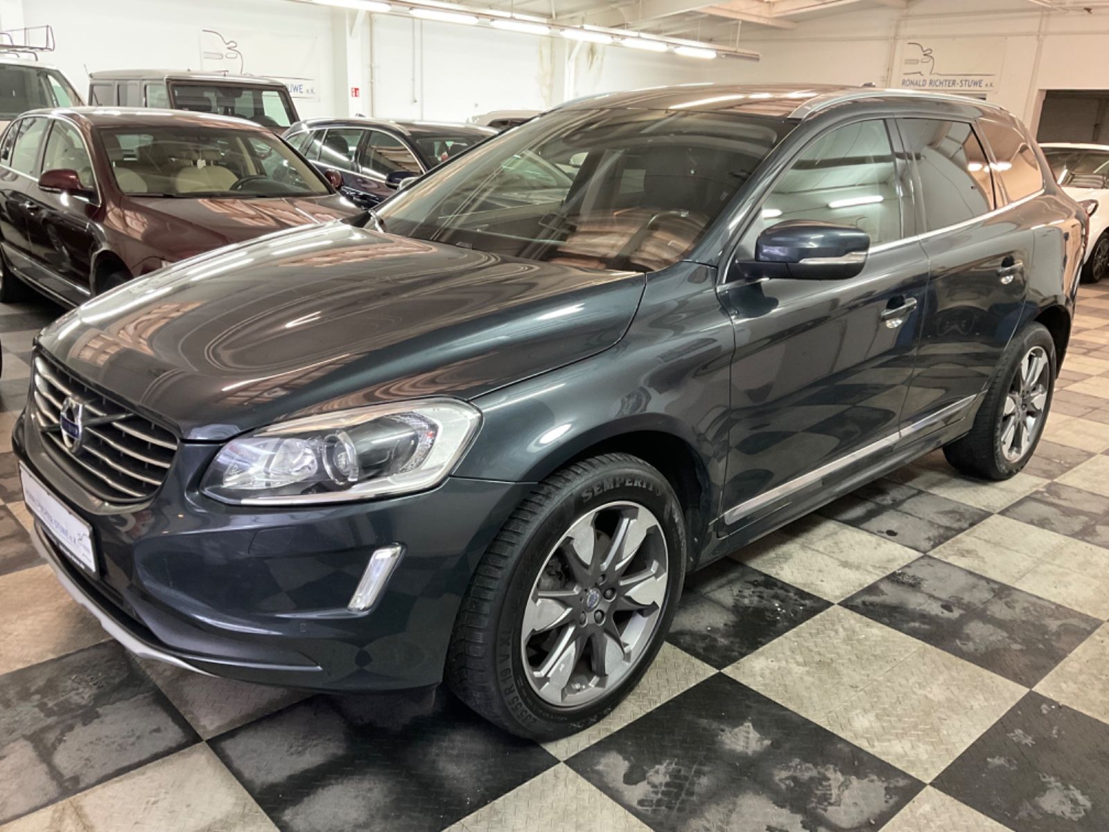 VOLVO XC 60
