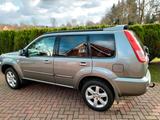 Nissan x trail - Nissan Qashqai aus 2005
