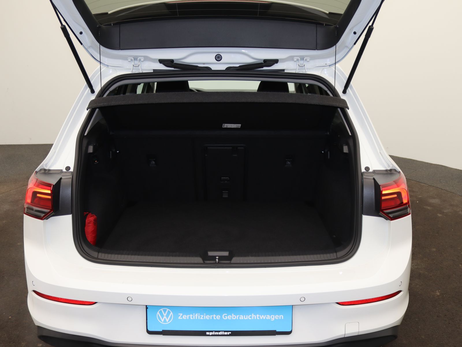 Volkswagen Golf - Bild 8