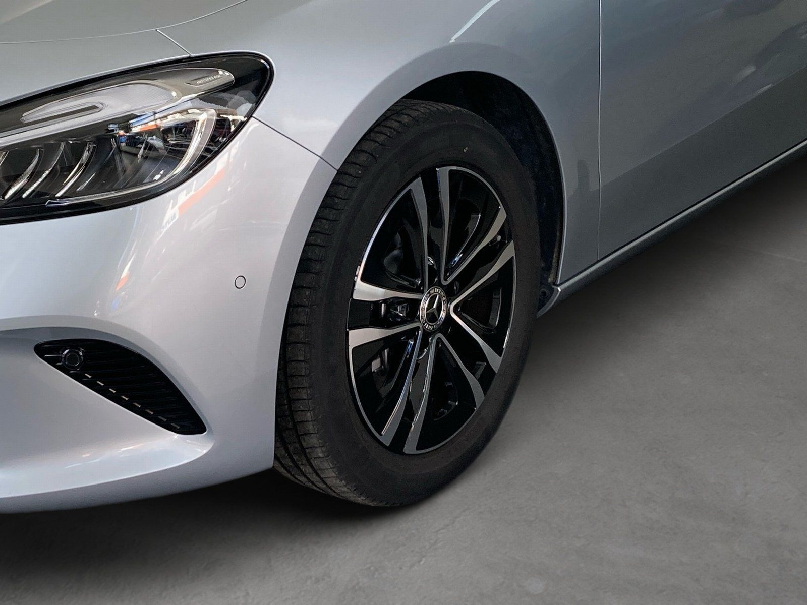 Fahrzeugabbildung Mercedes-Benz B 250 e Progressive*Pano*360*11kW*360*Totwi*LED*