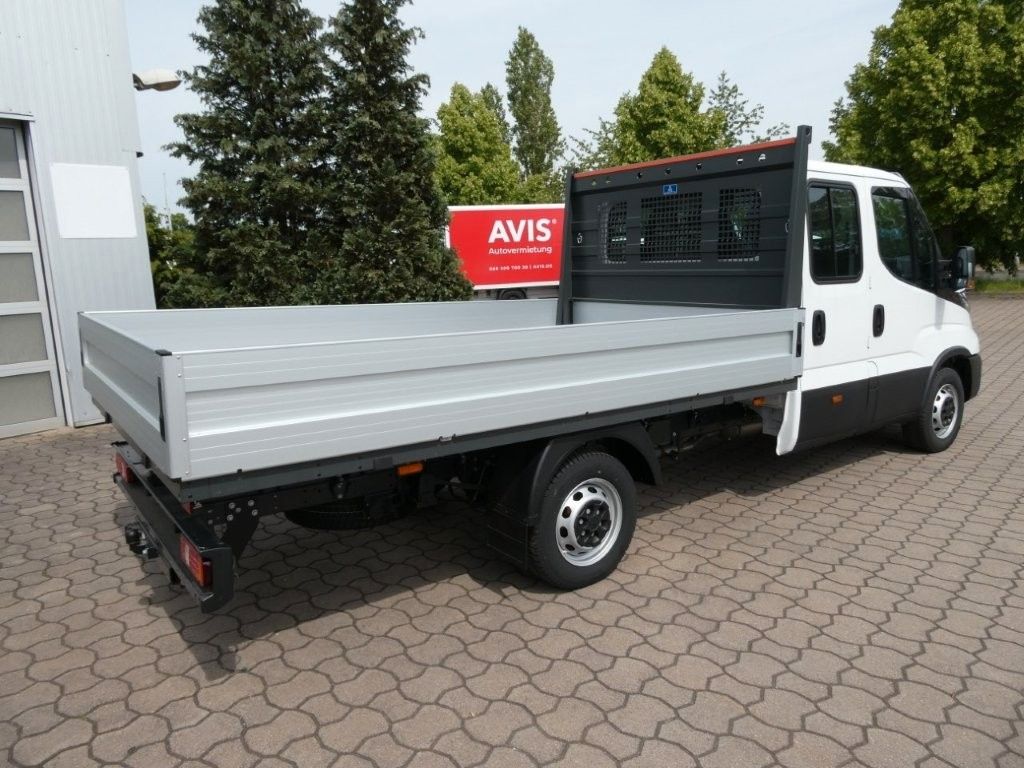 Fahrzeugabbildung Iveco Daily 35S18HD Doppelkabine Standheizung