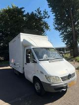 Mercedes-Benz Mercedes Benz  311 CDI. 2005 - Mercedes-Benz 200 aus 2005