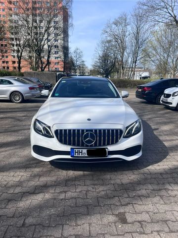 Mercedes-Benz Mercedes E Klasse 220 D