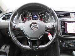 VW Tiguan Allspace 2.0TDI Comfortline 4M Sthzg Ahk VW Tiguan Allspace 2.0TDI Comfortline 4M Sthzg Ahk