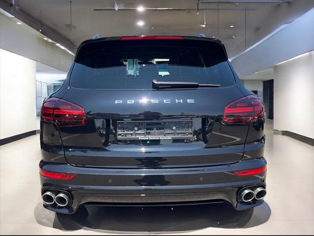 PORSCHE Cayenne S Diesel Platinum Edition  APPROV  10/27