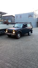 Lada Niva 2121 4x4 Geländewagen - Lada Gebrauchtwagen von 2012