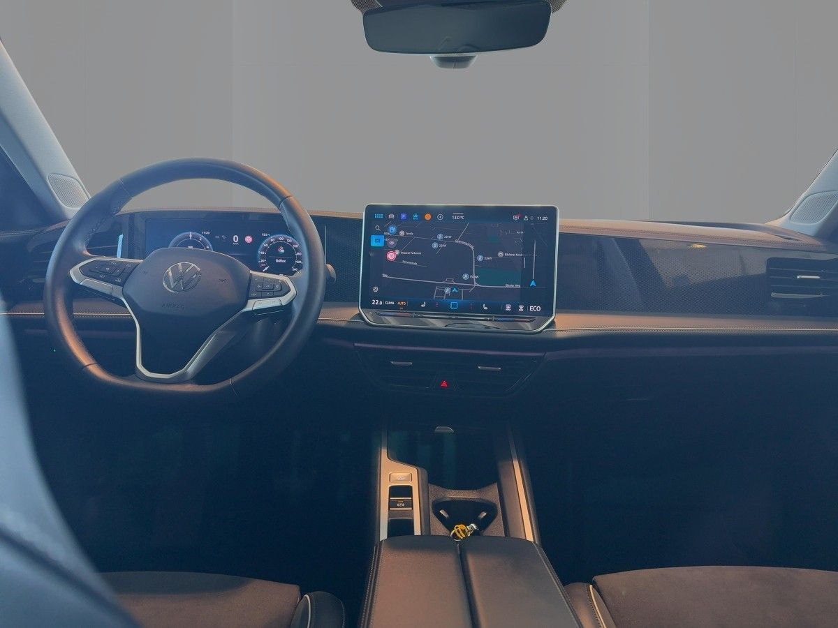 Volkswagen Passat - Bild 12