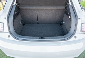 Fahrzeugabbildung Audi A1 1.6 TDI  ambition |LEDER|PDC|S-TRONIC