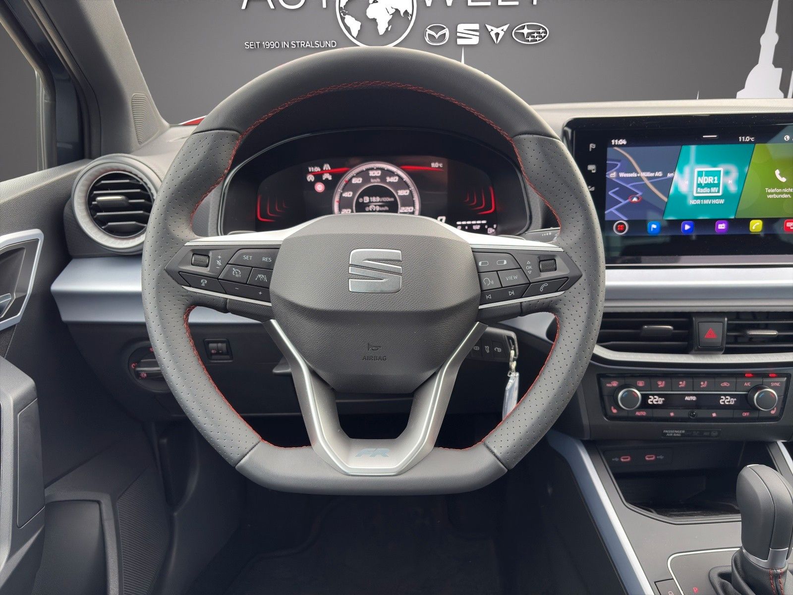 Fahrzeugabbildung SEAT Arona FR 1.0 TSI  DSG LED/ACC/NAVI/AHK