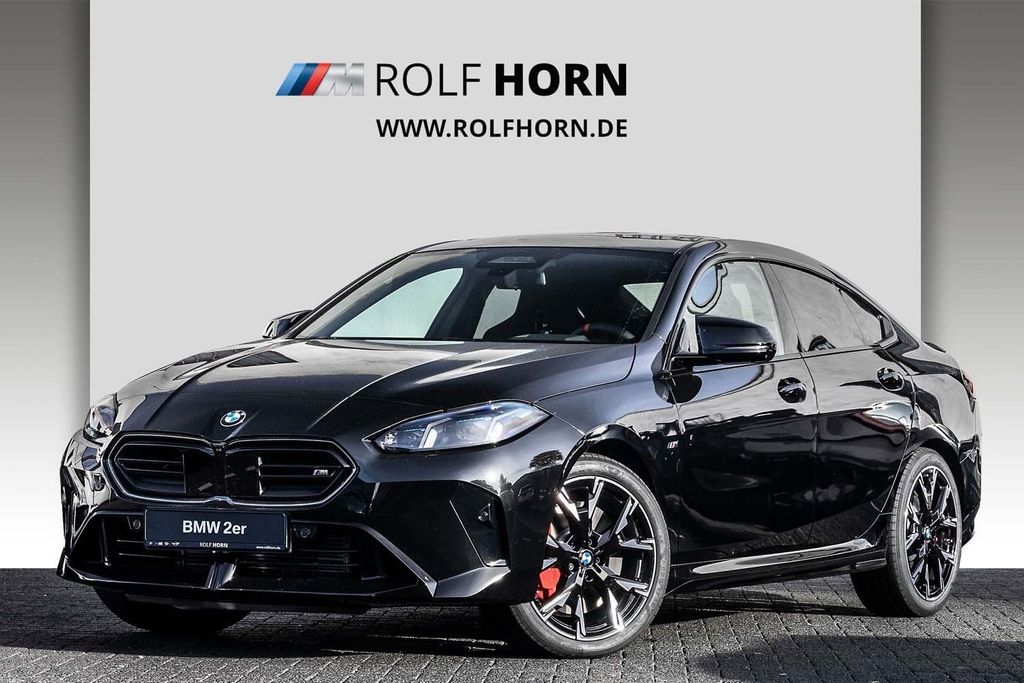 BMW M235