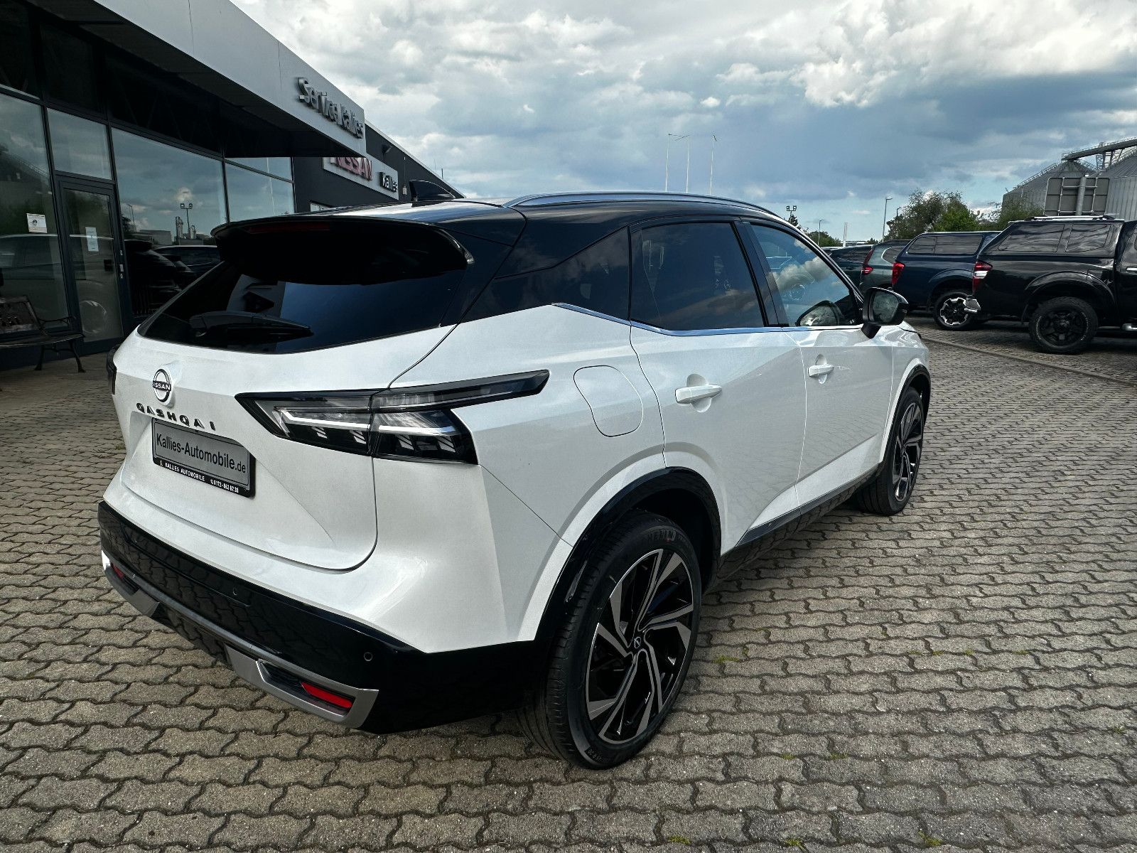 Fahrzeugabbildung Nissan Qashqai Tekna+