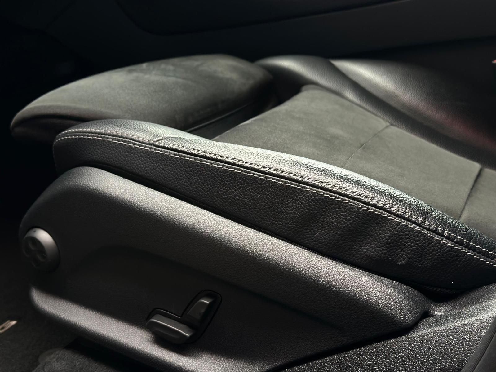 MERCEDES-BENZ GLC 300 AMG 4MATIC* LED#AHK#TEMPO#SPUR#NAVI#SHZ - Image 19
