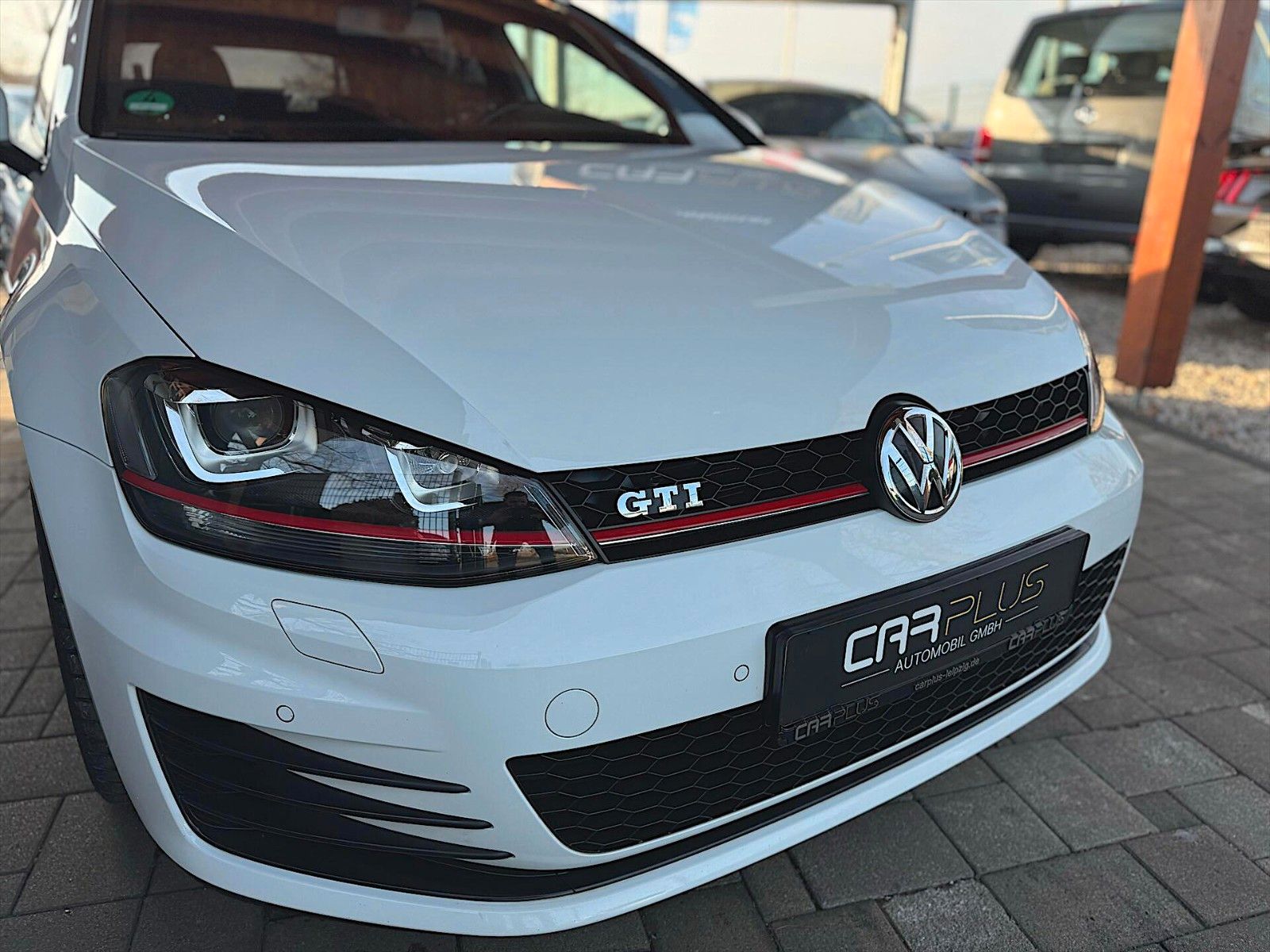 Fahrzeugabbildung Volkswagen Golf VII GTI BMT Performance *Bi-Xenon*Navi*