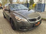 Kia cee'd / Ceed 1.6 CVVT Spirit Sporty Wagon - Kia cee'd / Ceed aus 2012