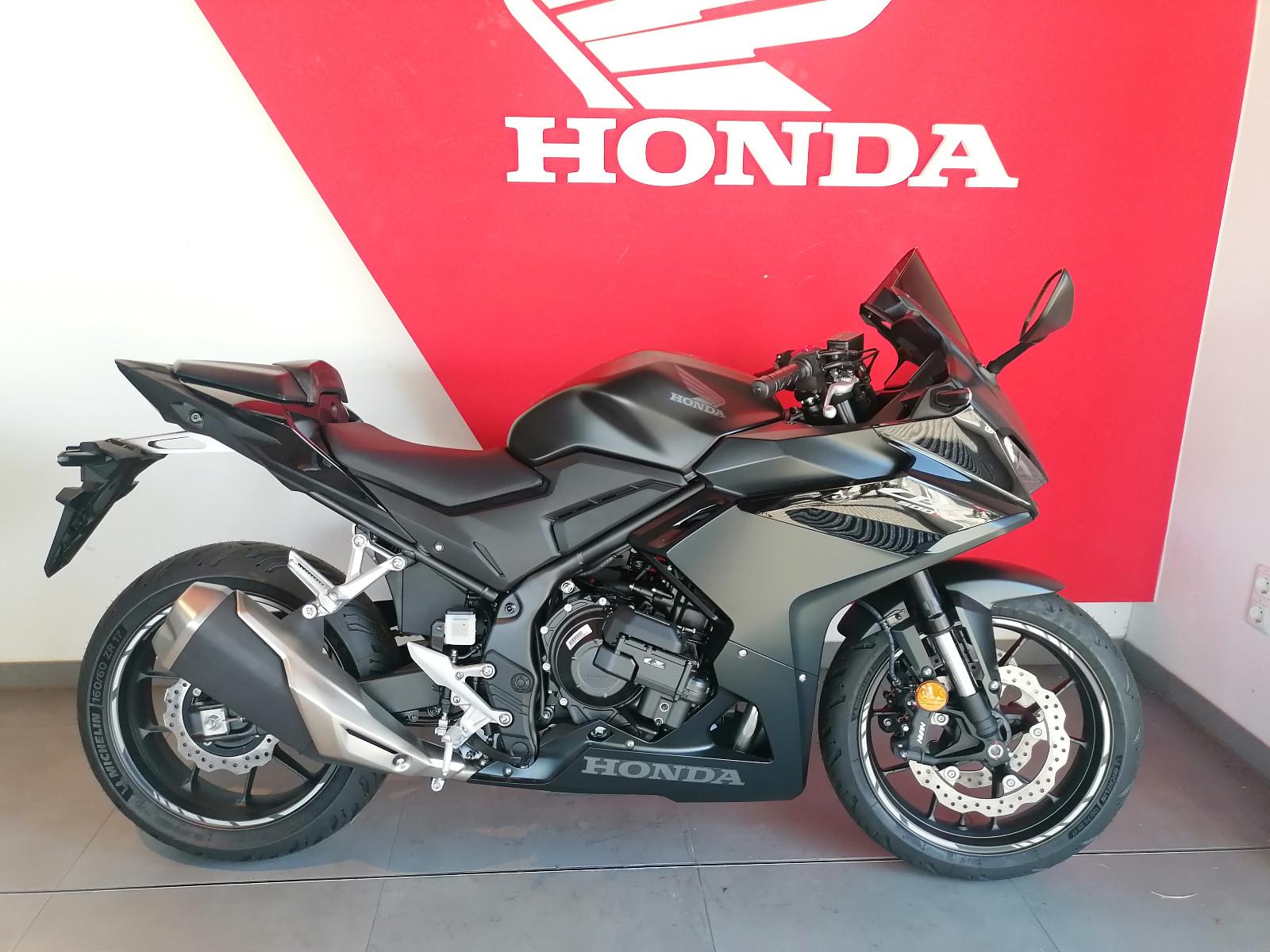 Honda CBR 500 R, E-Clutch