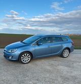 Opel Astra J 1.4 Turbo Sports Tourer - Opel Astra aus 2010: Sports