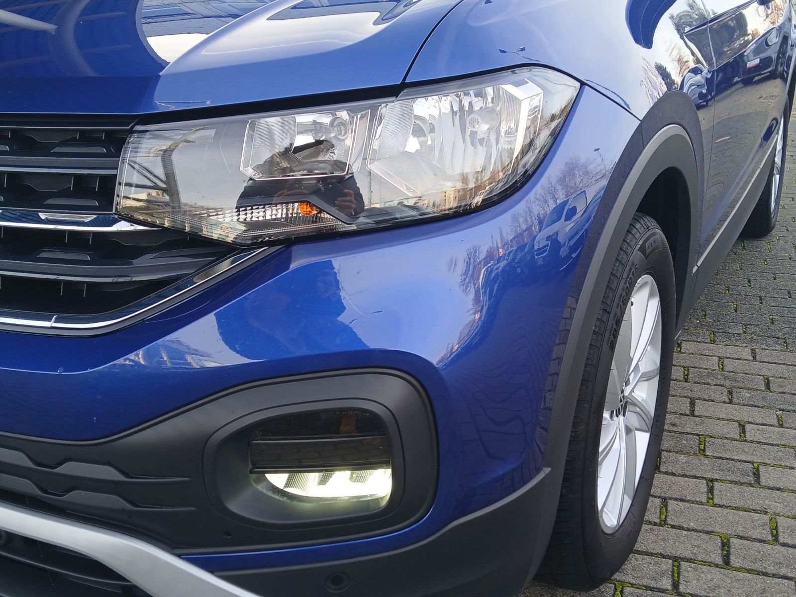 Fahrzeugabbildung Volkswagen T-Cross TSI Life Klima PDC LM
