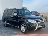 Mitsubishi Pajero 3.2 DI-D Top*NUR 135TKM*1HAND*FRONTBÜGEL* - Mitsubishi Pajero: Top